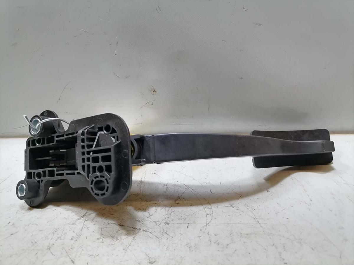 Mitsubishi Eclipse Cross GL3W original Gaspedal elektrisch 2.4 72kw Bj.2023